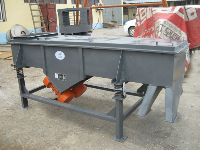 玉米直線振動(dòng)篩 玉米直線振動(dòng)篩