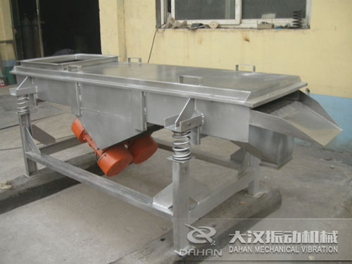 雞精直線(xiàn)振動(dòng)篩 雞精直線(xiàn)振動(dòng)篩